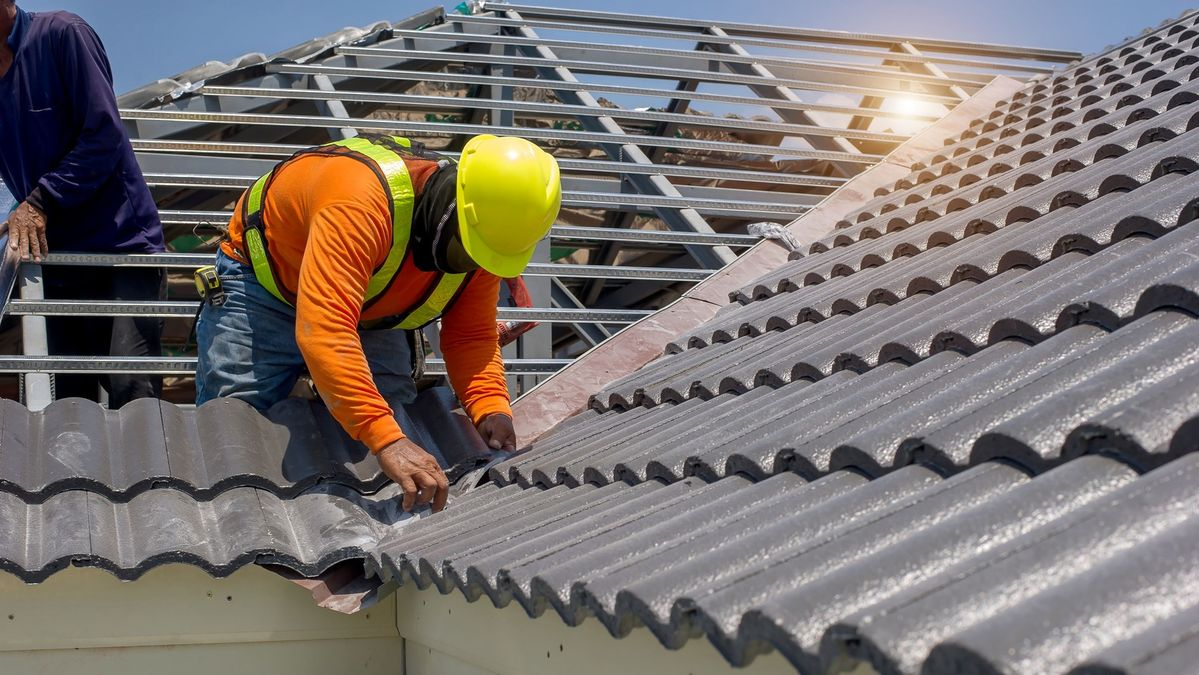 Why Timely Roof Repair Matters When Working with Expert Roofers