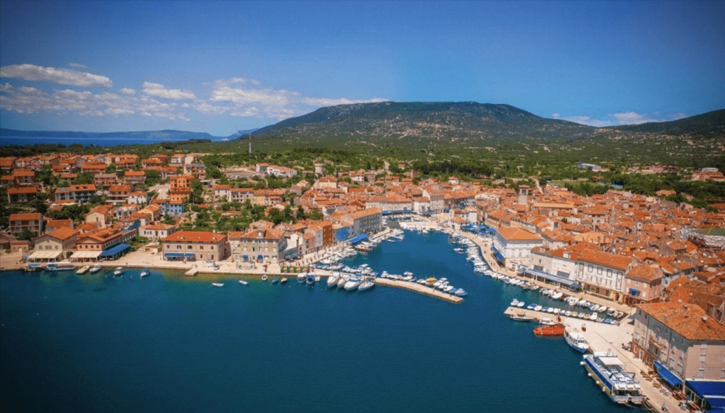 The Most Peaceful and Underrated Beaches to Visit on Cres Island
